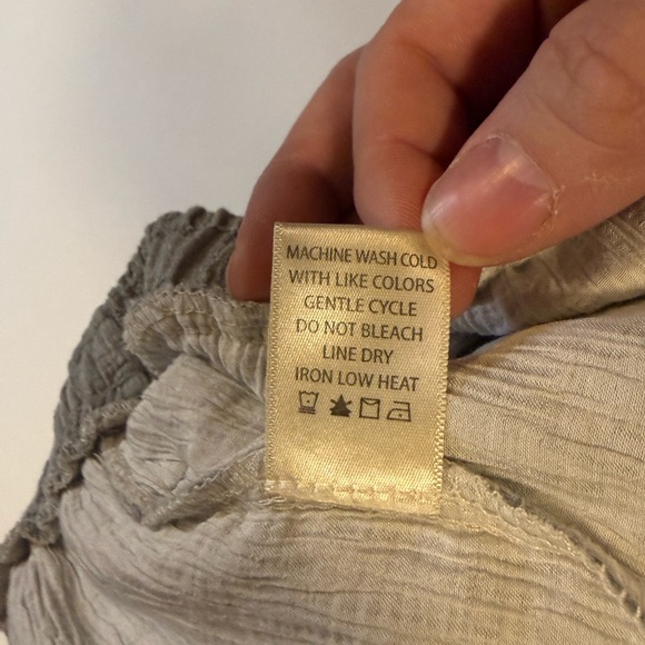 Max Studio Light Gray Relaxed Pants 24” inseam - Picture 7 of 7